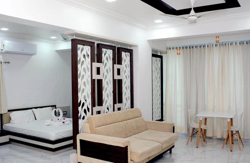 Ambaji Hotel | Shree Hotel