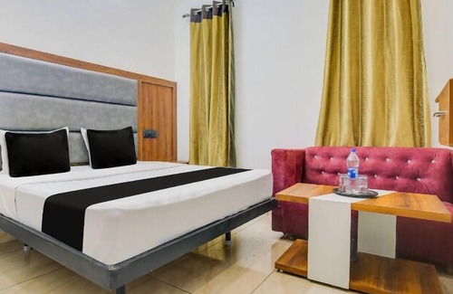 Karnal Hotel | Shree Ji Hotel & Banquet