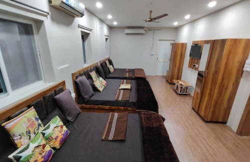 Ujjain House | Shree Kedarnath Homestay in Ujjain
