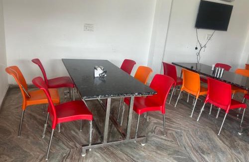 Bishangarh Hotel | Shree Mahalok Hotel And Restaurant