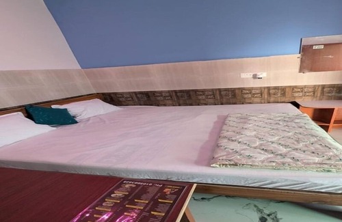 Ayodhya House | Shree Siya Raman Guest House