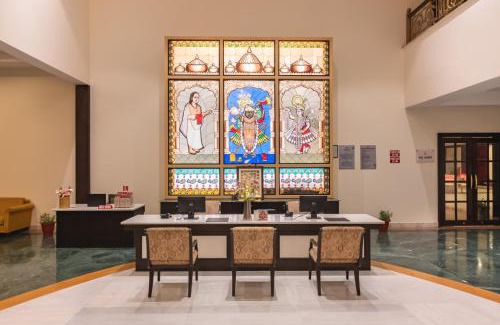 Nathdwara Hotel | Shree Vallabh Vilas Lords Plaza Nathdwara - Pure Veg
