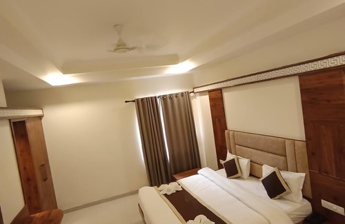 Degana Hotel | Shri Hari Singh Palace Degana Rajasthan