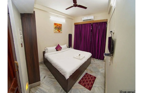 Varanasi Bed & Breakfast | Shri Heritage - Your Home Away From Home.