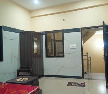 Vrindavan House | Shri Janki vatika
