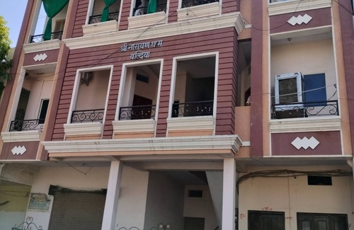 Ujjain Bed & Breakfast | Shri Narayan home stay