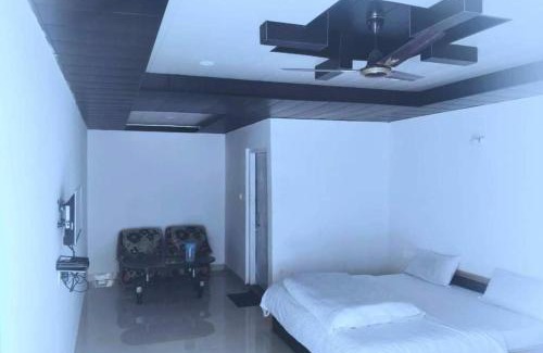 Sitapur House | Shri Narayan Resort, Sonprayag,
