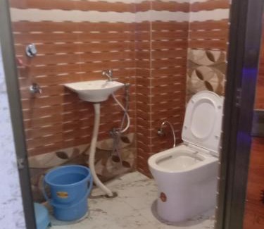 Faizabad Hotel | Shri Ram Nilayam