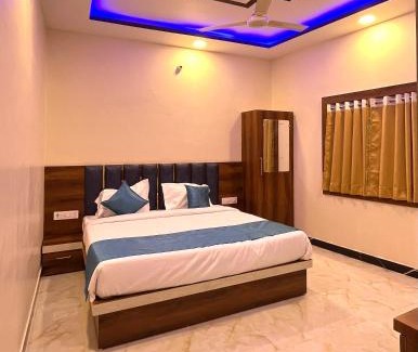 Orchha Hotel | Shri Sarju Palace