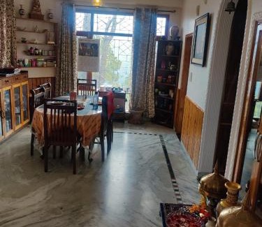 Shimla House | Shri Villas
