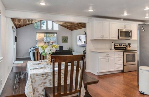 Westgate House | Shuffleboard Shack, EV Charger, fenced yard & A/C!