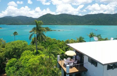 Shute Harbour House | Shutehaven Beach House