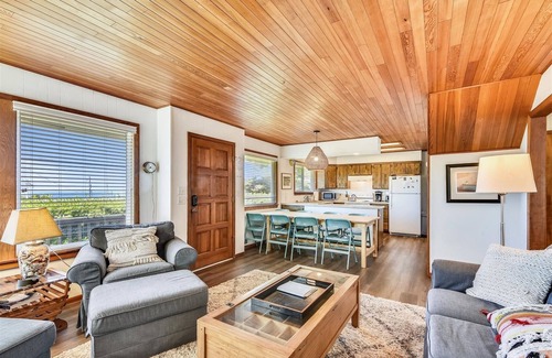 Arch Cape House | Shutterbug - Beachcomber Vacation Homes