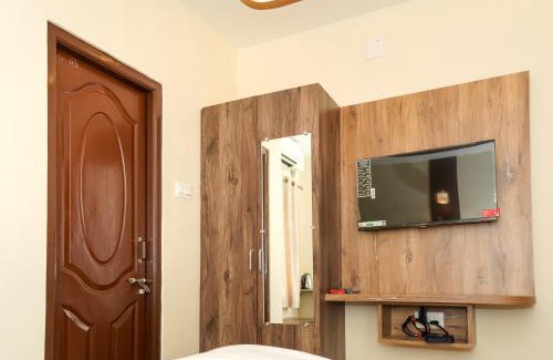 Kollur Hotel | Shwetha Lodge