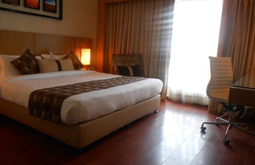 Park Street Hotel | Siamton Inn - A Cygnett Collection