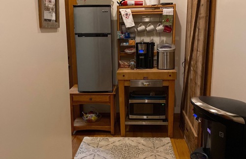 Breaux Bridge Apartment | Side House on the Bayou