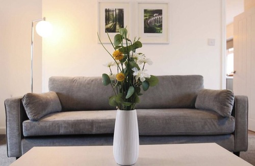Billingham House | Sidlaw House 3 Bed Horizon Stays