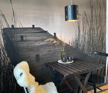 Karkkila Apartment | Sielukas asunto funkistalossa