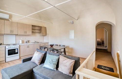 Armolia Apartment | Sierokalas House