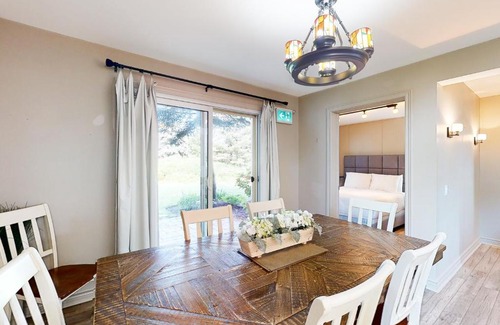 The Blue Mountains House | Sierra Lane 105