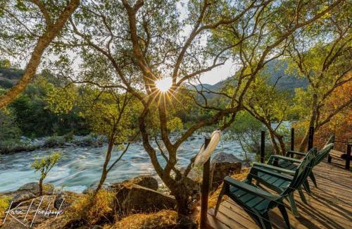 Three Rivers House | Sierra River House 5 min to Sequoia Park Entrance