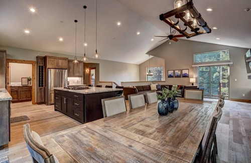 Tahoe Paradise House | Sierra State of Mind - Arcade Game & Family Fun!