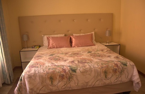 Francistown Bed & Breakfast | Siesta B&B Francistown
