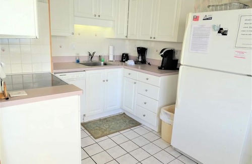 Siesta Key Condo | Siesta Beach House #208 Second Floor, Minute Walk to Beach