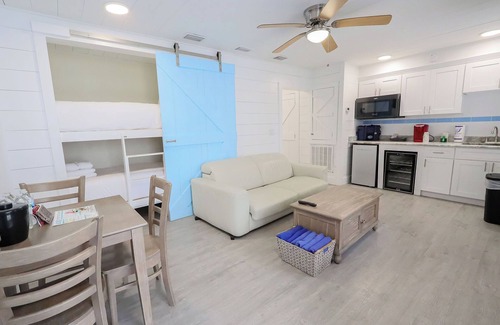 Siesta Key Village Resort | Siesta Key Beach Resort and Suites