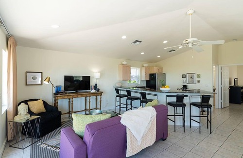 Siesta Key Condo | Siesta Key Paradise – 1BR Condo with Balcony, Sunset Views & Beach Access