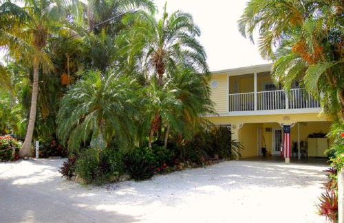 Siesta Key Apartment | Siesta Palms By the Beach