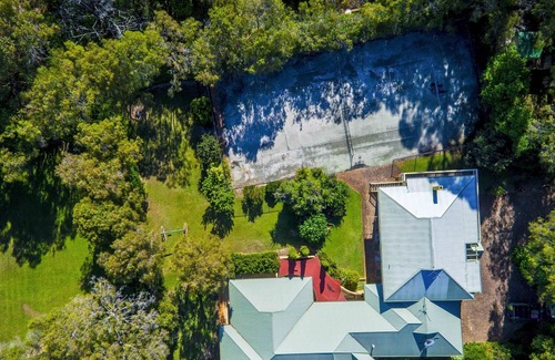 Siesta Park House | Siesta Park Villa, waterfront on The Golden Mile