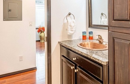 Albuquerque House | Siesta Suites C - Cozy 2 Bedroom In North Valley!