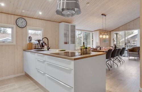 Torup Strand House | "Sighbiorn" - 950m from the sea by Interhome