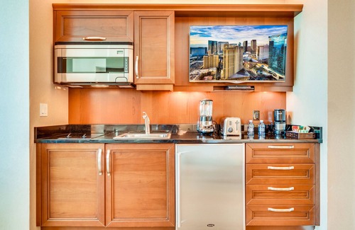Las Vegas Resort | Signature Elite 2BR by Jet Luxury