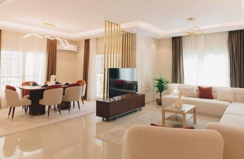 New Cairo Apartment | Signature Stays: Luxurious Modern Apt