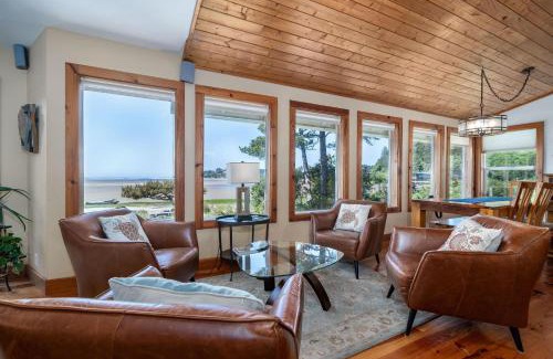 Lincoln City House | Siletz Bay Beach House