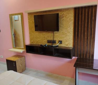 Yelagiri Hotel | Silicon Valley Residency