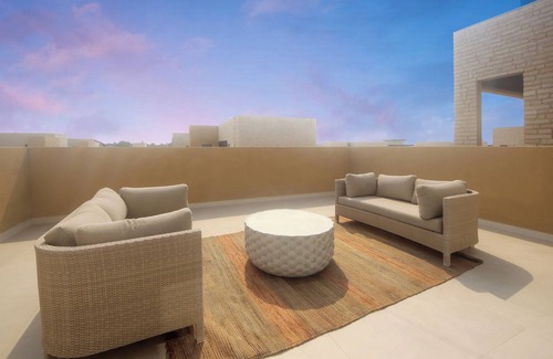 Abu Dhabi Villa | Silk Valley - Modern 4B + maid's room with private swimming pool & beach access