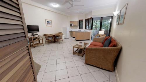 Port Douglas Apartment | Silkari The Pavilions