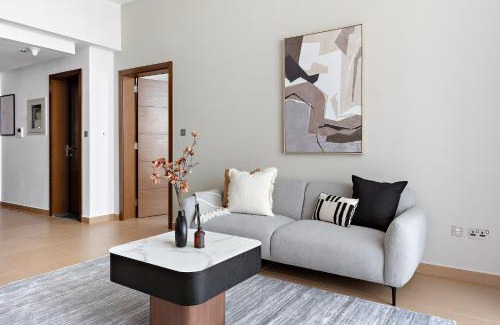 Khalifa City Apartment | Silkhaus Contemporary 1 BDR Next to Golf Course