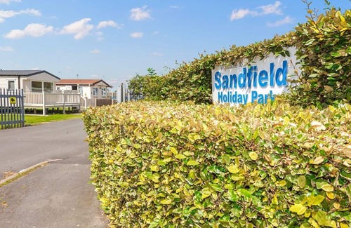 Chapel Saint Leonards House | Silver 6 Caravan WCF