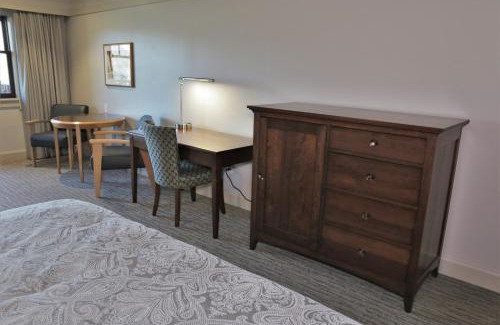 Silver Bay Hotel | Silver Bay YMCA Inn and Conference Center