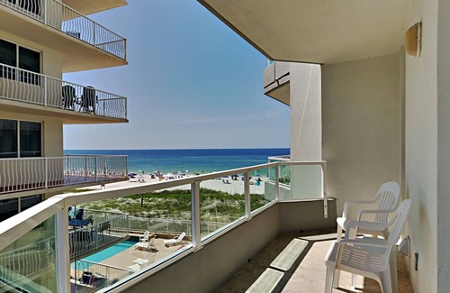 Orange Beach Condo | Silver Beach #301 | Pet Friendly, Beachfront!