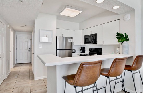 Orange Beach Condo | Silver Beach 404 | OBA Beach front condo! Pet Friendly!