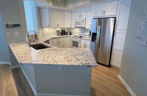Destin Condo | Silver Beach Towers 1206W Amazing 4 bedroom condo with endless ocean views!