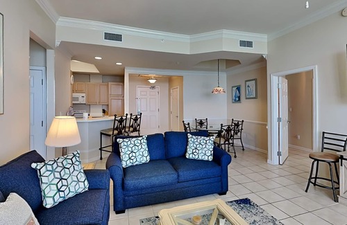 Destin Condo | Silver Beach Towers #1805E | Gulf Front + Amenities