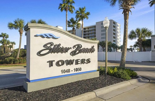 Destin House | Silver Beach Towers PH 1901 by Five Star Properties