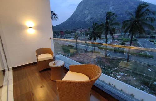 Nandi Hills Hotel | SILVER CLOUD