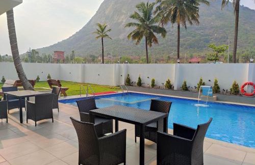 Nandi Hills Hotel | SILVER CLOUD